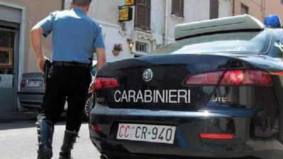 carabinieri-auto-da-dietro