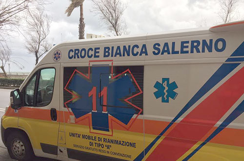Ambulanza_Croce_Biaca_Lungomare