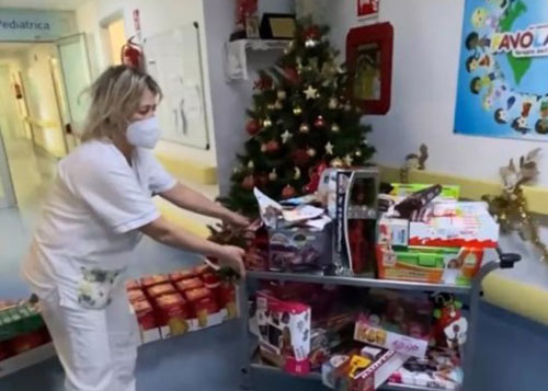 Arriva la Befana, un giocattolo in pediatria": il 5 gennaio all' Ospedale  Ruggi Salerno